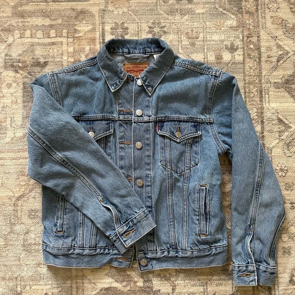 Levis denim jacket XS